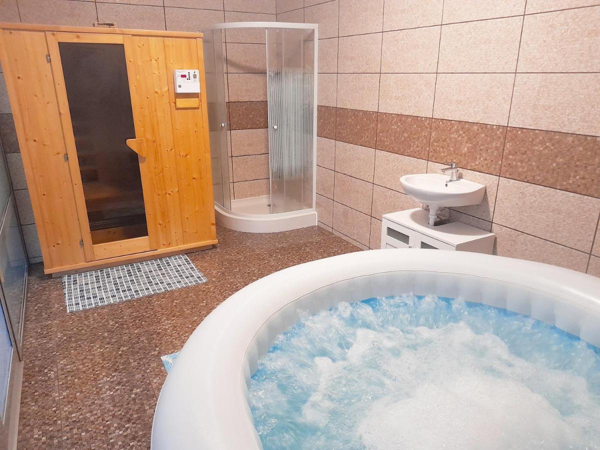 Matra Wellness Vendeghaz Hotel Parádsasvár Bagian luar foto
