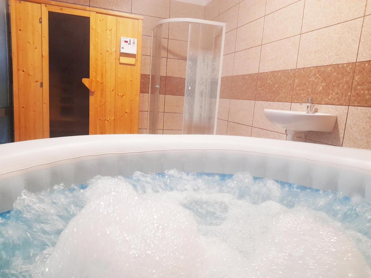 Matra Wellness Vendeghaz Hotel Parádsasvár Bagian luar foto