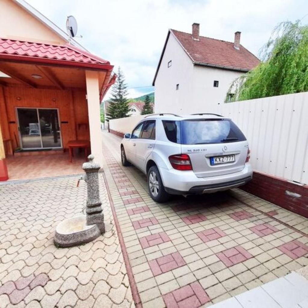 Matra Wellness Vendeghaz Hotel Parádsasvár Bagian luar foto